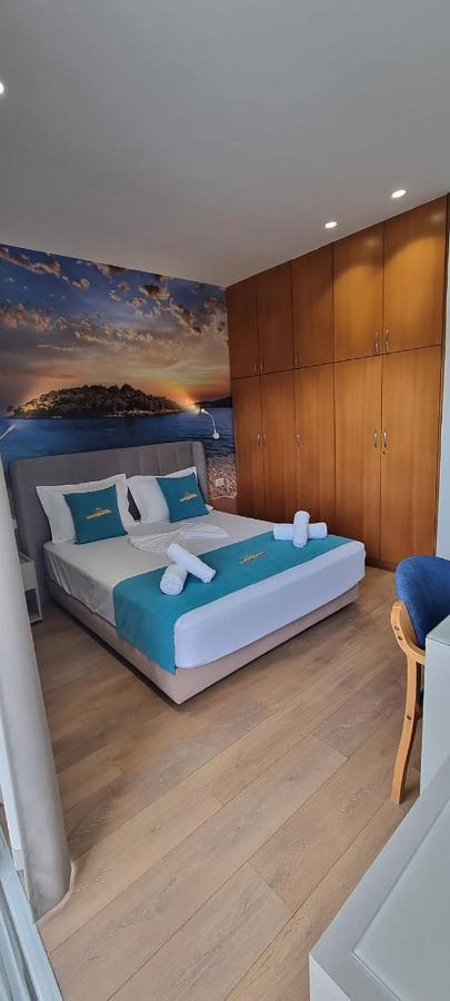Suncoast Rooms Port Side Sarande Exterior photo