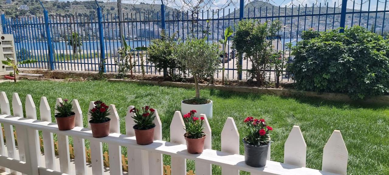 Suncoast Rooms Port Side Sarande Exterior photo